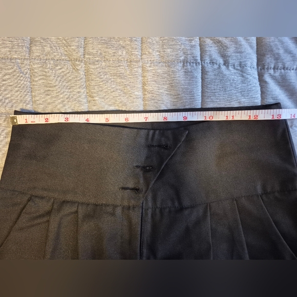 Zara Black High-Waisted Trousers - Picture 9 of 16